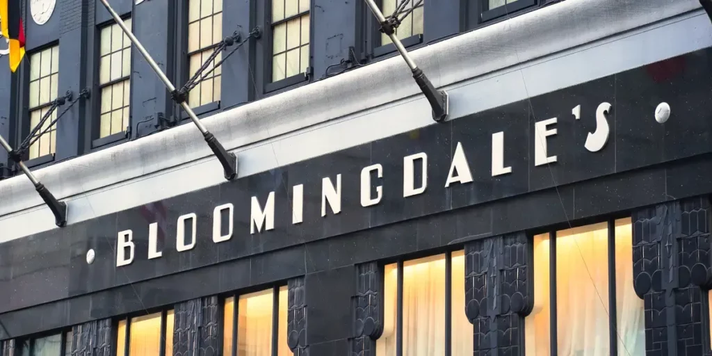 Bloomingdale's Storefront